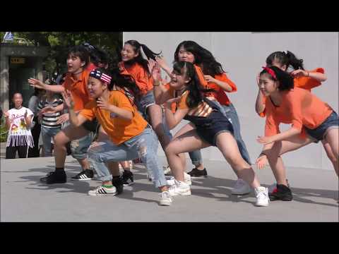 高校生のダンスチーム　高画質　日本高中生表演色情和可爱的舞蹈　Cute dance of Japanese high school students