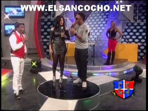 Jhon Distrito Estrena Tema Nuevo "Va Segui" @ Yolyi Internacional