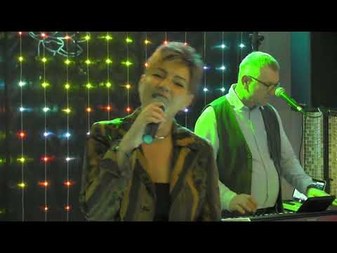 Larisa Chirodea Band - Si mai desfac o bere (Cover) 2023