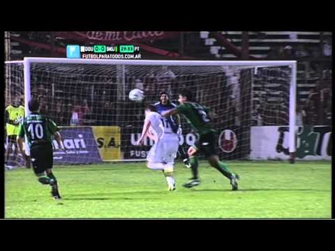 Ardente le tapó un penal a Gioda. Douglas Haig 0 - San Martín 0. B Nacional. Fecha 12. Zona B. FPT.