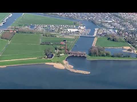 Klaas Dijkstra  bij Lemmer van uit de lucht