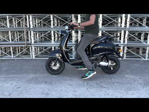 eRetro Star li - Haupt- und Seitenständer