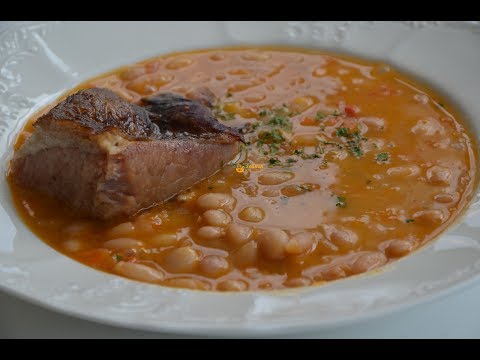 Grah sa Suhim Rebrima Bean Soup with Smoked Ribs - Sašina kuhinja