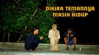 Download lagu Seorang Pemuda tidak sadar kalau temannya ternyata Sudah Meninggal mp3