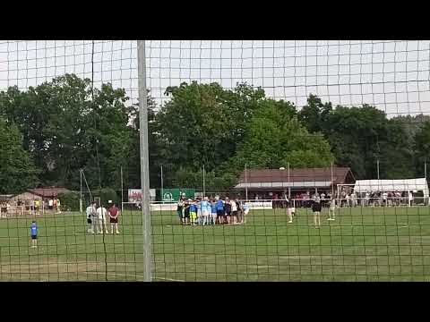 Siegesfeier VfL Iggingen nach dem Spiel gegen die SGM Alfdorf/Hintersteinenberg am 16.06.2023