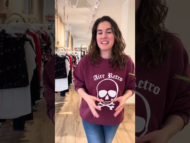 Vídeo relacionado con Generisch Sudadera para hombre Y2K vintage con estampado de calavera, informal, estilo universitario, gótico, manga larga, suelta, de gran tamaño, calle, retro, para Halloween, ropa de moda, suéter