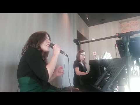 Anteprima video "Deep Sound - Medley piano e voce" su Lyrium