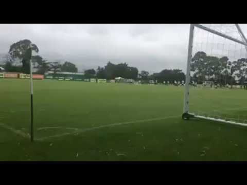 ESTAVA TUDO TRANQUILO NO TREINO DAS PEPPAS ATÉ QUE...