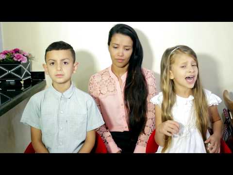 Josi Nogueira and Josi Nogueira Oficial