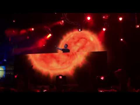 Triplet Is Shining | Hardwell Live at Starlite Marbella 2017