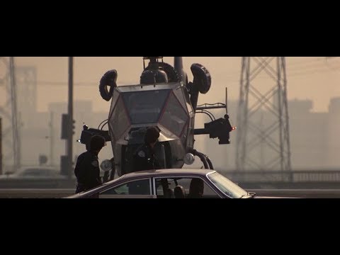 Blue Thunder - shooting police car