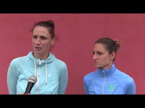 Eva Hrdinová a Lenka Kunčíková po prohře v prvním kole čtyřhry na EMPIRE Slovak Open 2017