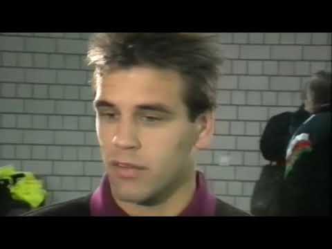 Ulf Kirsten (Bayer Leverkusen) - 05/12/1992 - Bayer Leverkusen 3x3 Borussia Dortmund - 2 gols