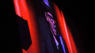 Elvis Costello &amp; The Roots - Wake Me Up (Live @ Brooklyn Bowl)