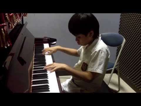 Blind and Autistic Young Pianist - Michael Anthony - Waltz in E Minor (Frederic Chopin)
