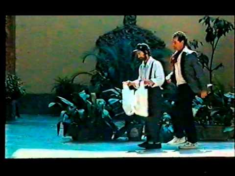 "LADRI DI FUTURO" 06 Enzo Decaro