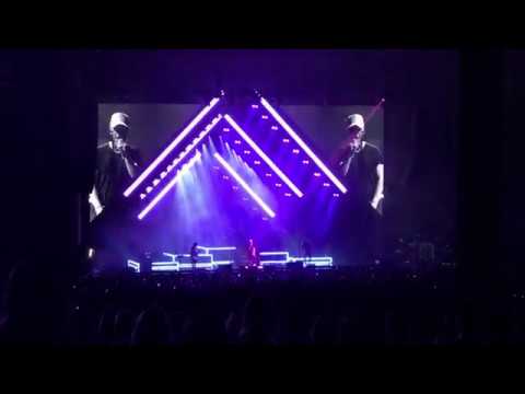 OneRepublic, Seeb - Rich Love and If I Lose Myself (Live in Noblesville, IN 7/13/2017)