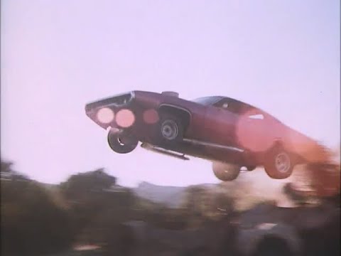 Dukes Of Hazzard S02E19 Jude Emery 1979 HD chase [1080p] 2K / дюки из хаззарда