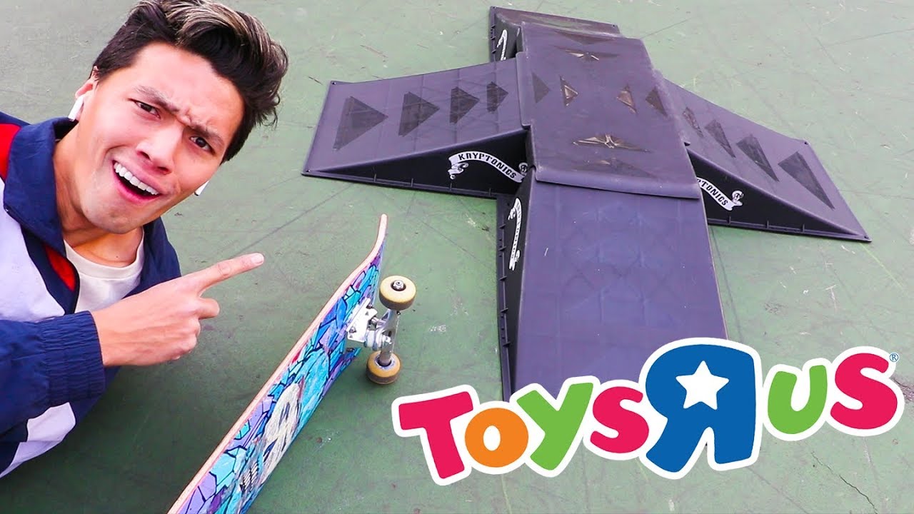 Probando un 'Skatepark Portátil' de Toys 'R' Us