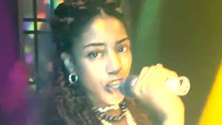 Download lagu Love mp3