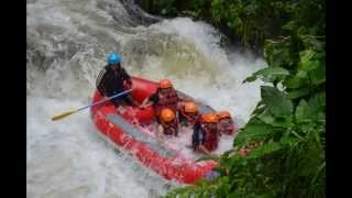 preview picture of video 'rafting di sungai  palayangan pangalengan'