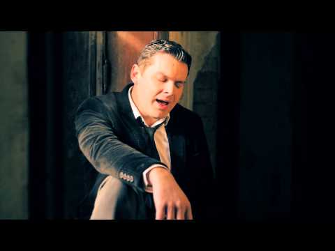 Sinovi ravnice - Žena boginja (Official Video)