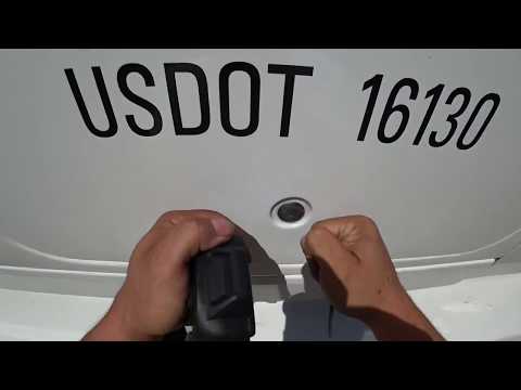 Blow Oem Kištukas AUX 6.3 ST metalinis - 10vnt video