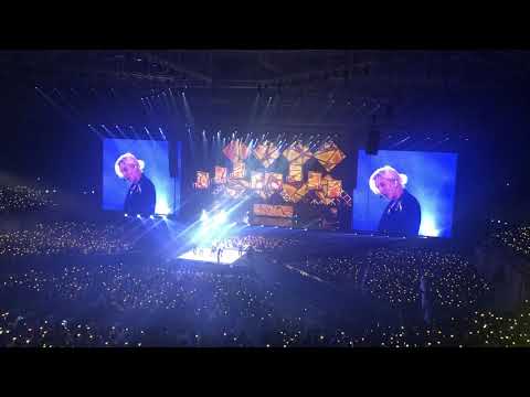 191013 SUPER JUNIOR - SUPER SHOW 8 - Black Suit