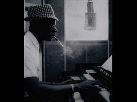 Nat King Cole - I love you for sentimental reasons