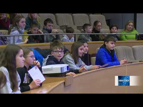 A gyermekek jogainak világnapja alkalmából tartott előadást Salgótarjánban az UNICEF Magyarország