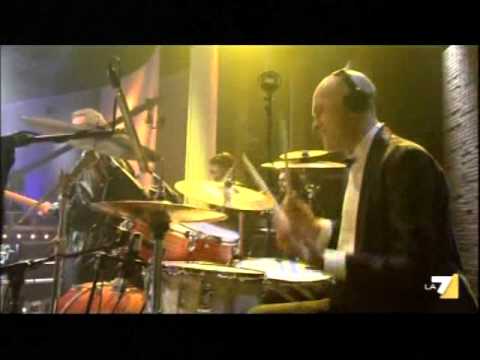 Elio e le Storie Tese & Max Paiella - Kashmir @The show must go off 24/03/12