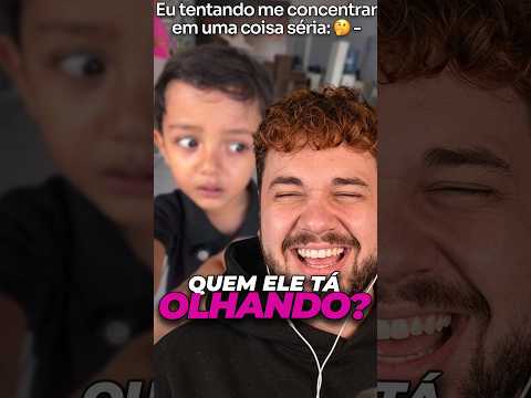 O MENINO NÃO CONSEGUE OLHAR PRA CÂMERA KKKKK 😂💀 #humor #brino #livedobrino