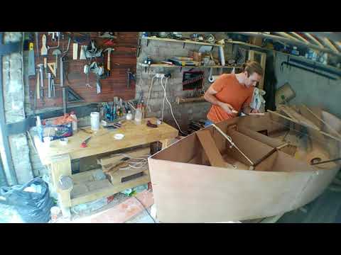 Installing the centerboard case and the thwart