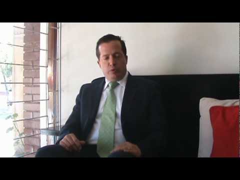 Conózcame en dos minutos.