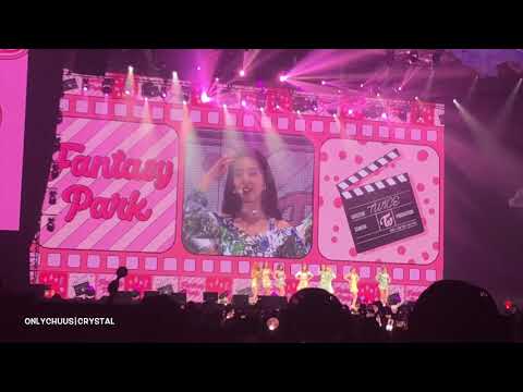 CHEER UP - TWICE [FANCAM] | TWICELAND2 in Singapore | 170618