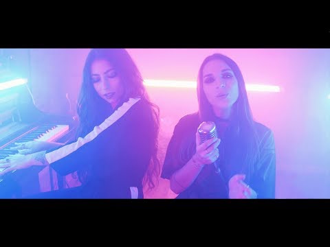 Giolì & Assia - Starry Nights (Official Video)