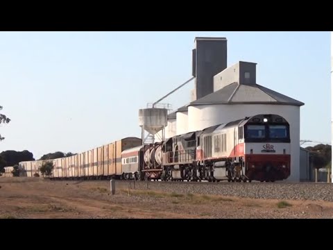 SCT 6PM9 passing Mallala Sun 17 09 2017