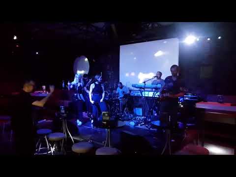 Lezz go - Symphony of destruction