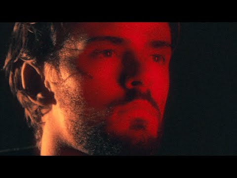 Video thumbnail for La pluie, c’est le passé qui revient