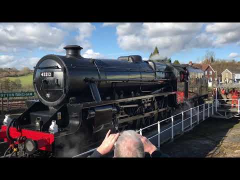 Black Five No.45212 with The Cathedrals Express 08/03/18