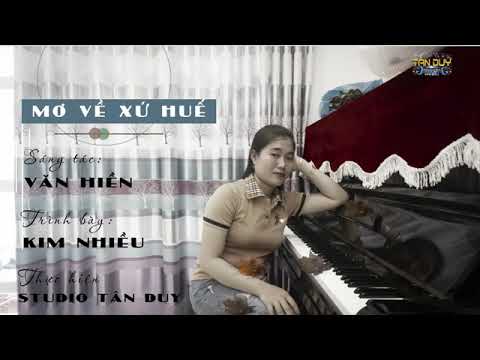 Thể hiện bởi Kim Nhiều