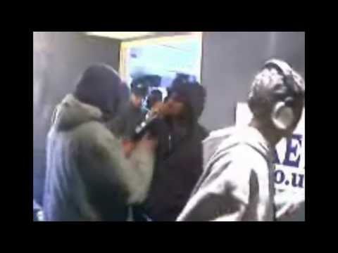 Black The Ripper VS Rhymestein (AXE FM CLASH FINAL 2005)