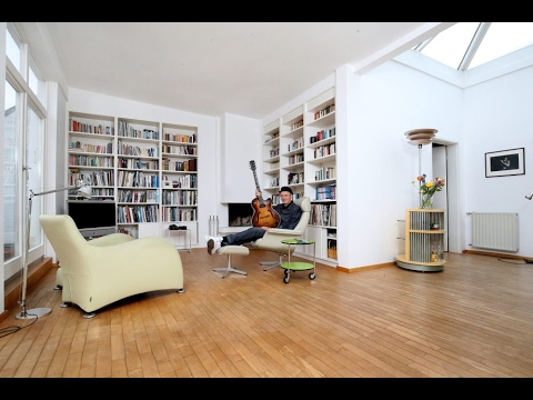 360-Grad-Video: Blues-Legende Abi Wallenstein zeigt uns sein Wohnzimmer