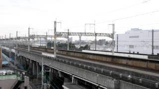preview picture of video 'Shinkansen Race 新幹線の並走 パート２'