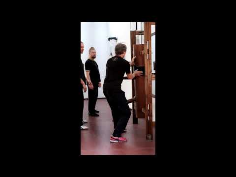 Practical Wing Chun Kung Fu Wooden Dummy Training
