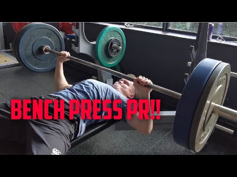 70KG/154LB Bench Press 1 Rep Max (Road To 70KG COMPLETE!)