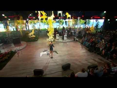 Jasmine Kara - Paralyzed (Live @ Moraeus med mera)