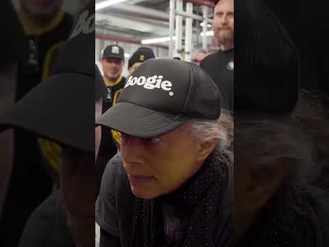 JAMES HETFIELD REACTION WHEN KIRK HAMMETT GETS SCARED (2024) #METALLICA #shorts