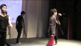 Derrick Hoh - 当我知道你们相爱 (When I Know Both of You Are in Love)