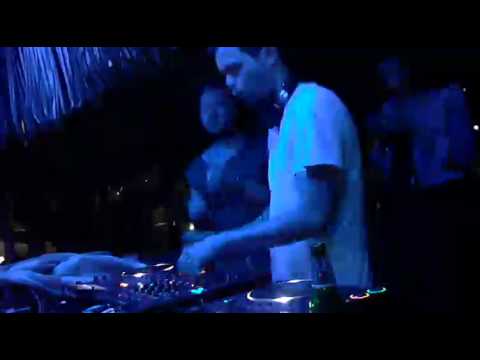 L'Aperidisko...THE PARTY! // 03.07.2013 // David Keno